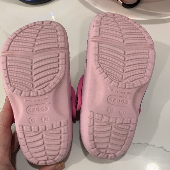 Crocs sz 10 worn once - Picture 3 of 4